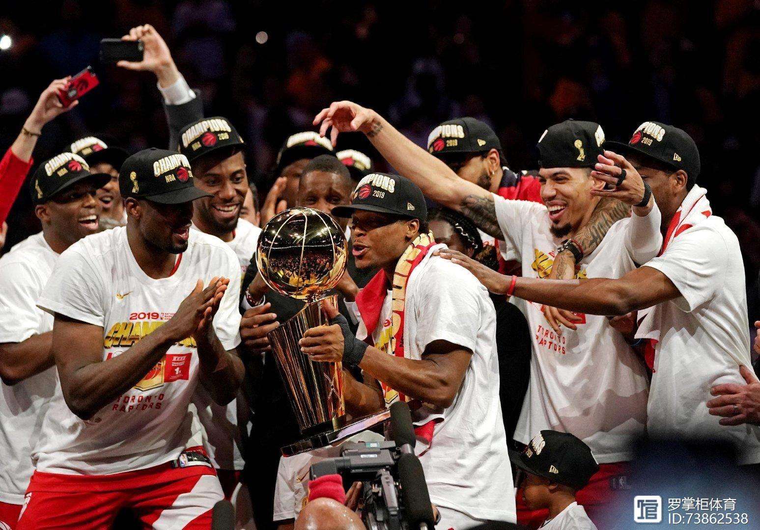 掘金险胜勇士，范弗利特带队取胜的简单介绍