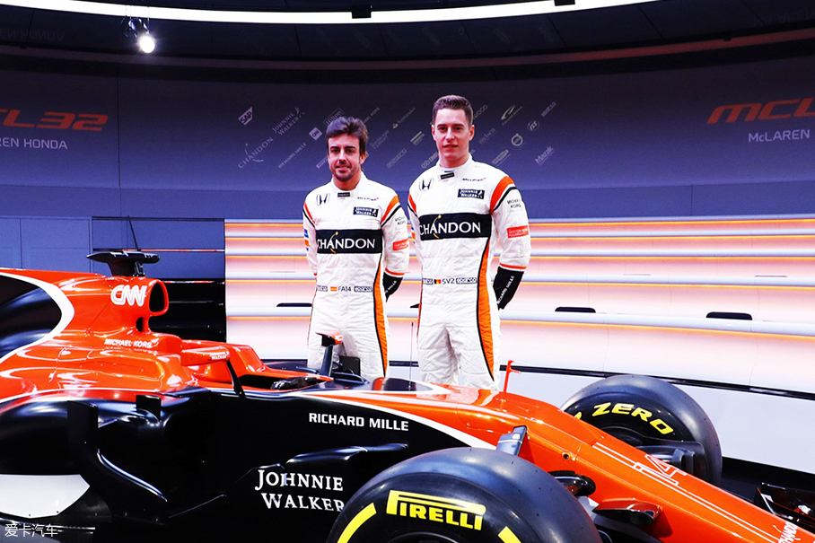 关于威廉姆斯横扫索伯车队，皮亚斯特里扛起全队的信息