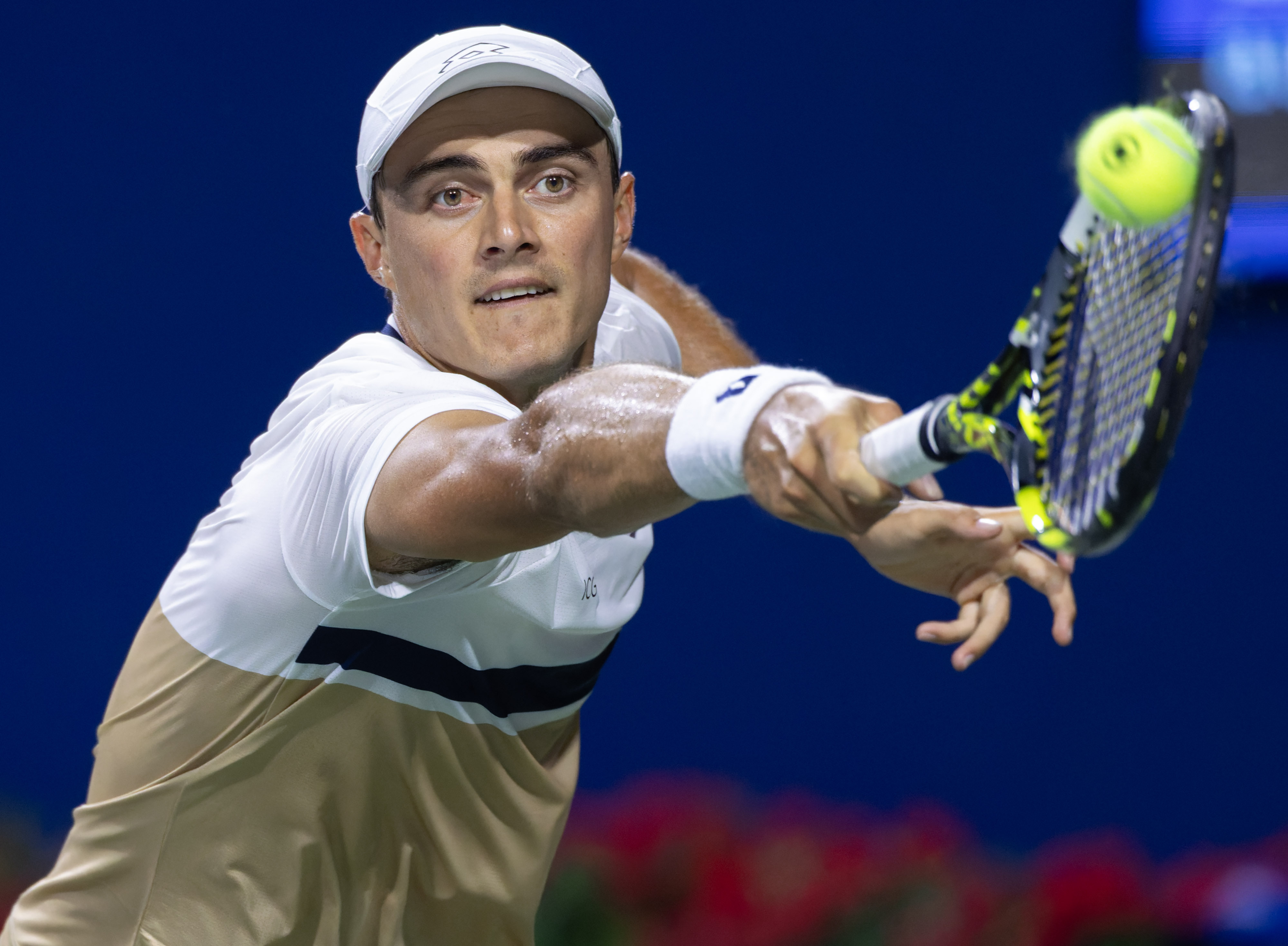 拉沃尔杯鏖战ATP总决赛，兹维列夫刷新纪录的简单介绍